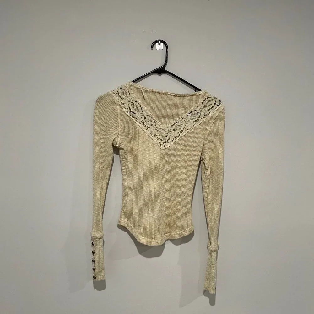 Free People Women's Cream Woman Long Sleeve Top Size XS